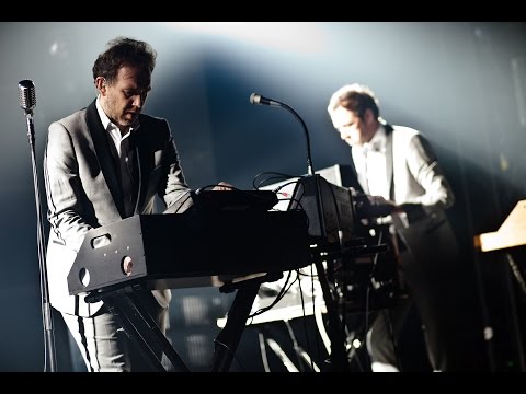 Soulwax - Robot Rock / Phantom Pt. II (Live)