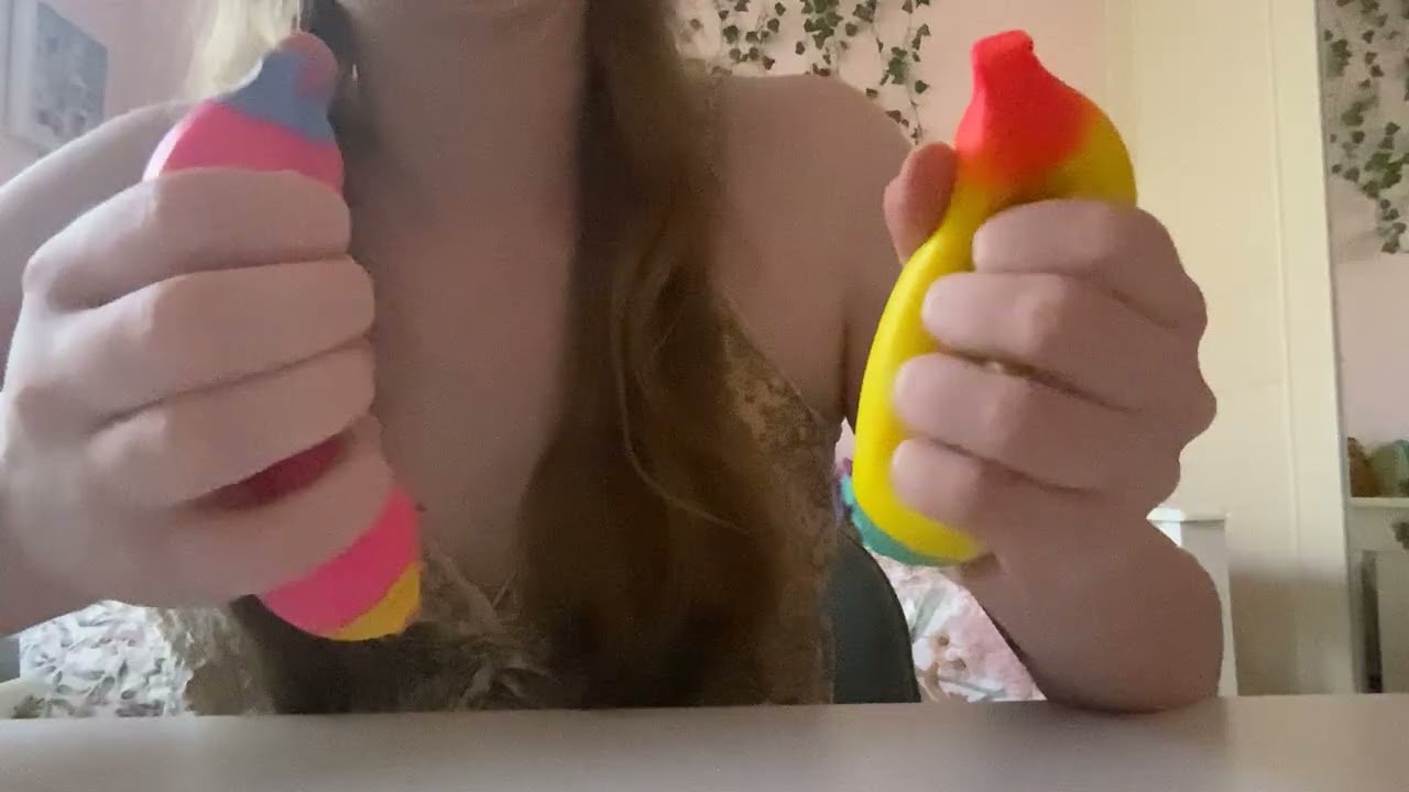 asmr with fidgets - bananas