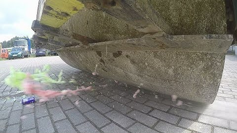 Blowing up Silly String with 12T Road Roller! (Different colors)