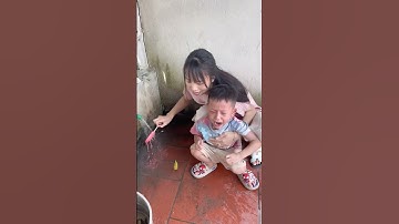 Tội nghiệp pipi gào khóc vì mẹ rửa mất kem không cho ăn #shortvideo
