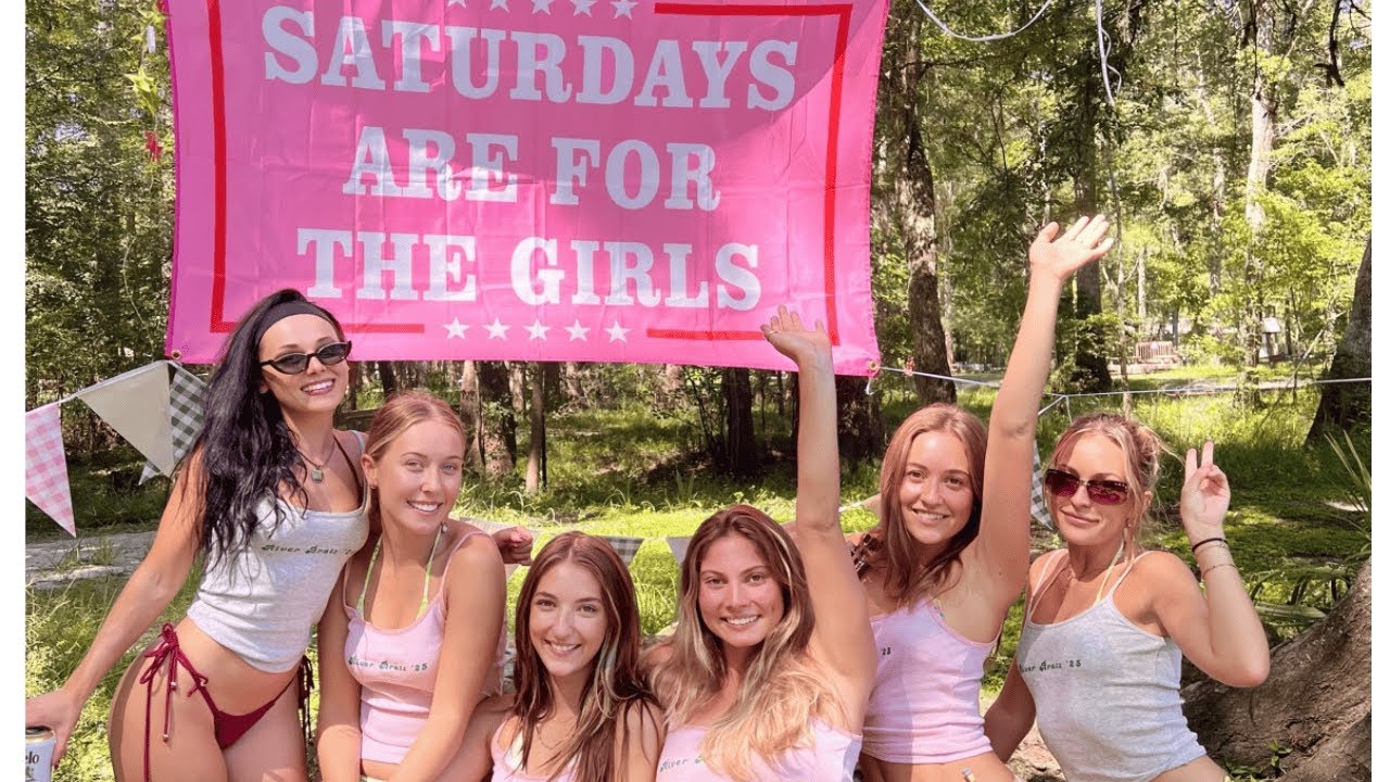 River Bratz go to Ginnie Springs (girls camp trip)