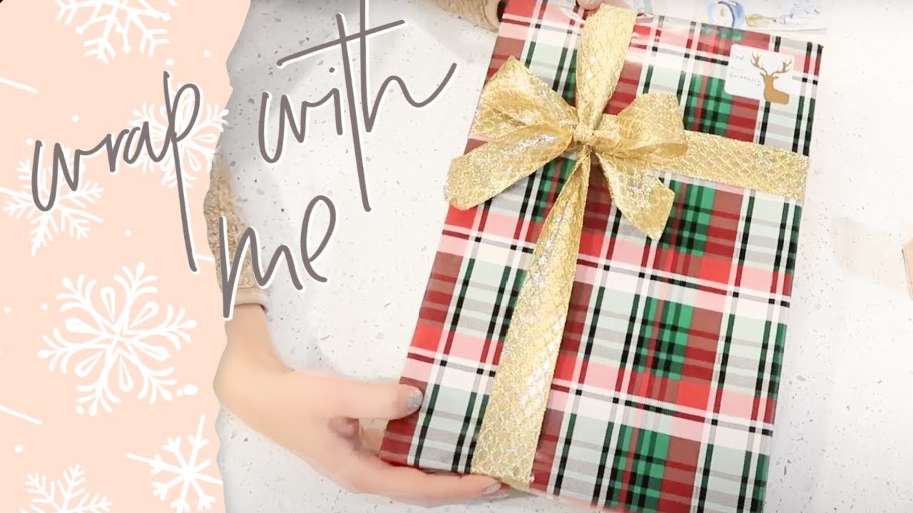 6 Great Gift Wrapping Tips, As Told by a Pro