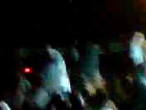 גיא יעקובי קטע מתוך הופעה הוזה אותך מולי 