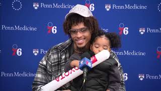 So cute! Kelly Oubre brings his daughter to his Sixers postgame press conference