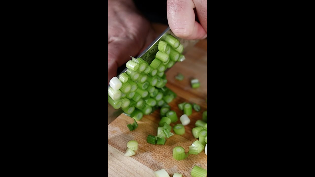 How to Cut Green Onions (4 Easy Ways!) - Platings + Pairings