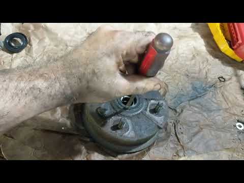 How to replace wheel bearings on an ATV- Honda Recon