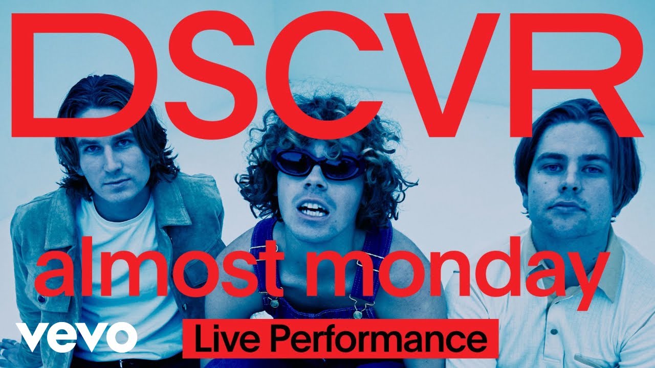 almost monday - sun keeps on shining (Live) | Vevo DSCVR