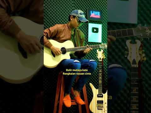 ENAK BANGET LAGUNYA NASIB BUNGA Shorts