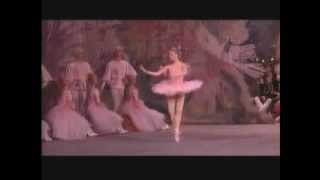 Dance of The Sugar Plum Fairy - Larissa Lezhnina/Kirov Ballet (from The Nutcracker)