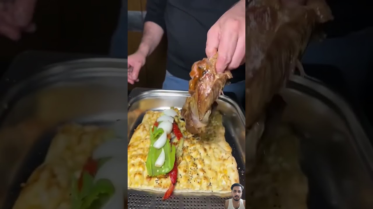Meat lovers #pizza #foodie #keşfet #cheese #recipe #cooking #kavurma #lezzet #yemektarifleri
