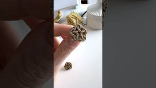 You can learn tatting in 1 minute! #crochet #crafts #tatting #knitting