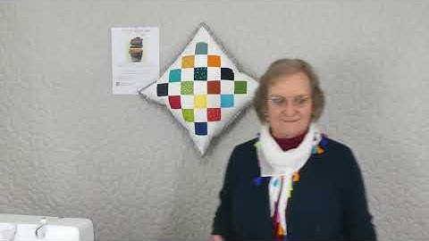 Fat Quarter idea projects - Project 06 - Cushion