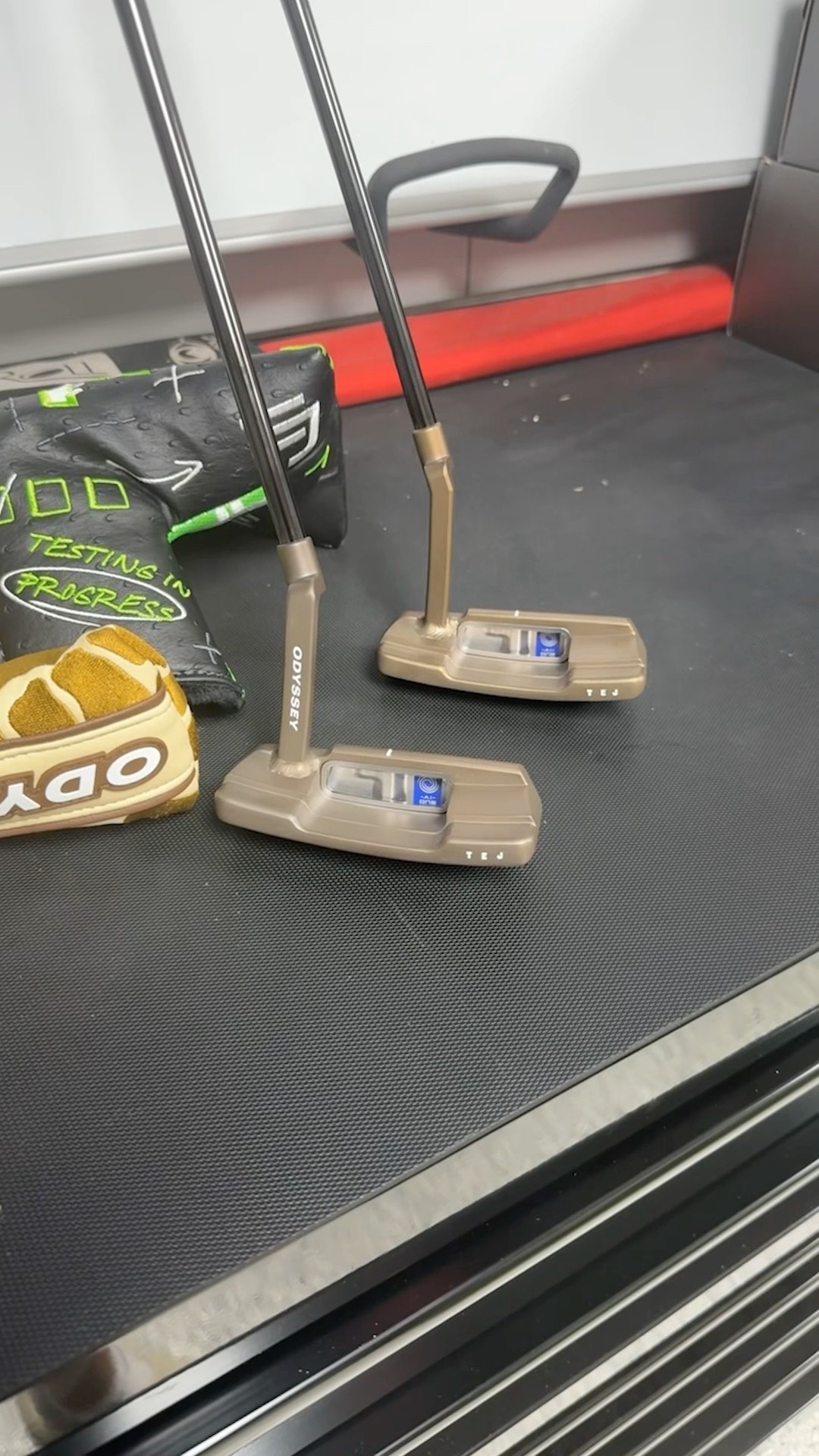 Unboxing My PROTOTYPE Odyssey Putters 👀🚨🗣️⛳️ - YouTube