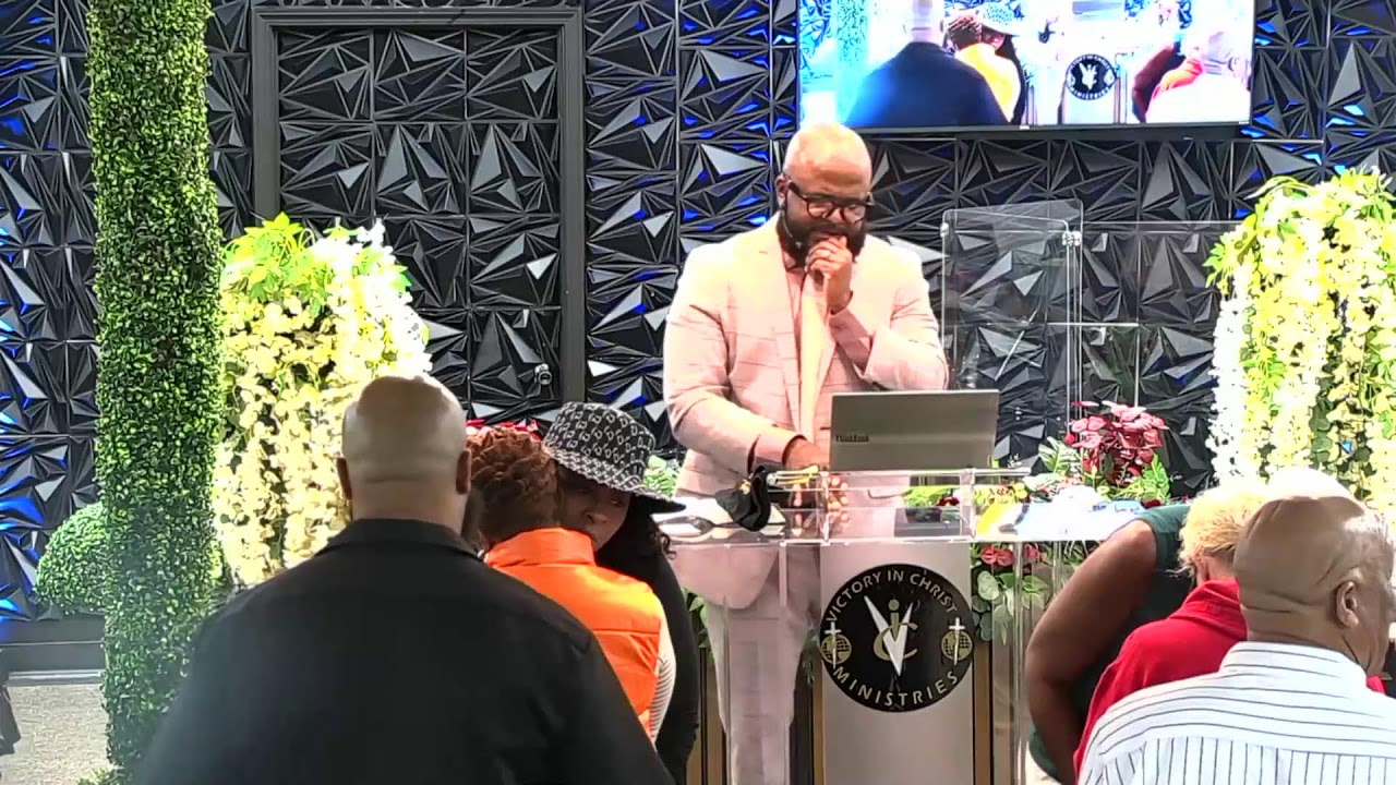 Victory in Christ Ministries Sunday Worship Service/ Pastor Terry Woodard Sr./Love from your seat