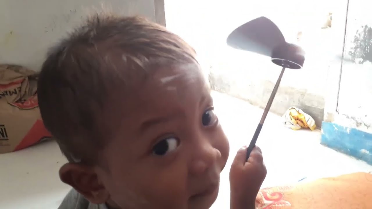 Bermain kipas angin hanya dengan baling-baling energi angin || sangat aman buat anak kita Ayah Bunda