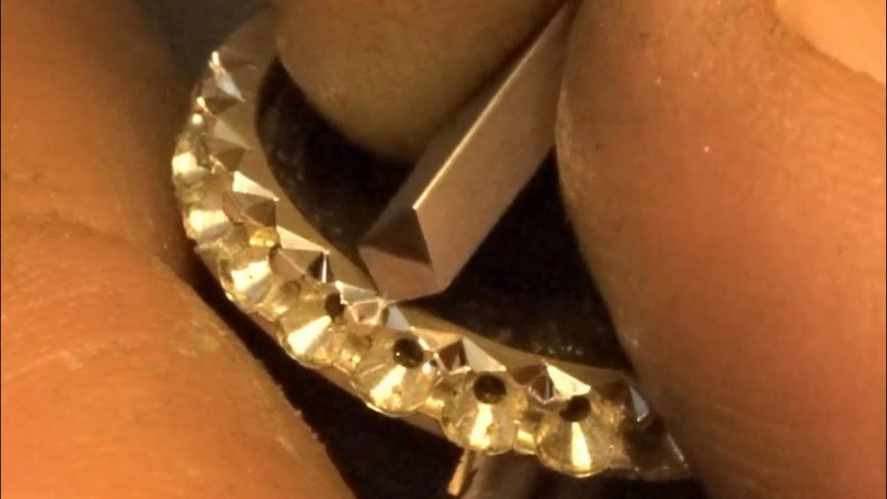 От обрезков до шедевра — создание кольца на заказ.