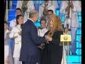 Президент РБ А. Лукашенко вручает Алле Пугачёвой премию "Через искусство - к миру и взаимопониманию"