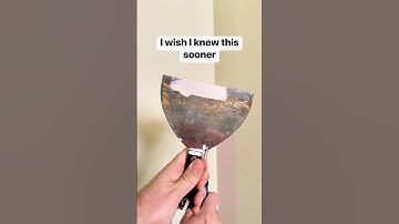 Use a putty tool for perfectly painted room corners #painting #paint #roommakeover #diy