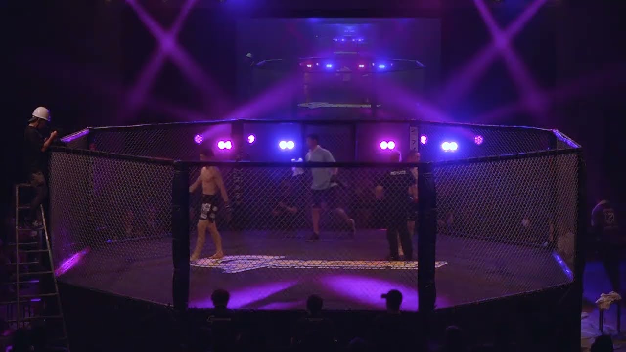 第11試合 バンタム級 徳弘拓馬 vs 野尻定由【判定0-3】