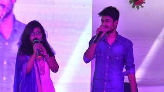 Chaand ke paar|Lovely Duet (song) performance in(UMANG'19) screenshot 4