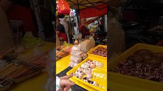 Crazy Malaysian Donuts 🇲🇾 #shorts #malaysia #streetfood