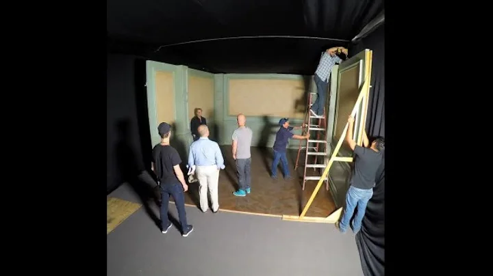 Watch Mark Seliger's Instagram Portrait Studio Com...