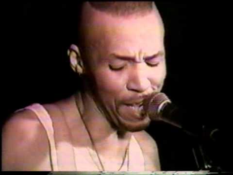 NEW POUNDHOUND VID - LOVE performed Live from the MASSIVE GROOVES Show