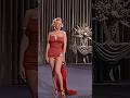 Capture de la vidéo Marilyn Monroe In "How To Marry A Millionaire" (1953)