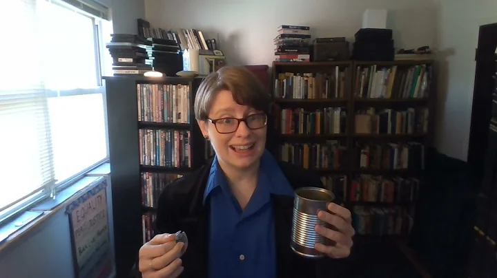 30 Days of Poetry Day 30: Sara Holliday reads Stev...