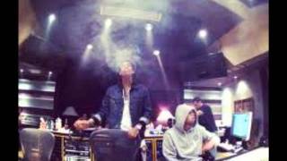 Wiz Khalifa & Chevy Woods - Guess Who's Back Freestyle (Live On Funkmaster Flex)