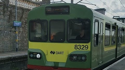 8329 Class DART Train for Greystones at Seapoint 