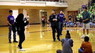 Famous UT-Austin: Pursuit of Excellence [Sigma Lambda Beta - Performance] Net Worth