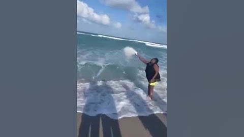 Throwing ashes at the beach GONE WRONG #shorts #funny