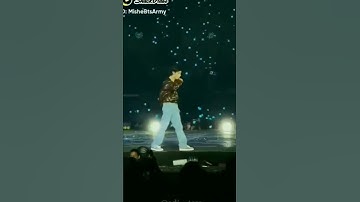 When Taehyung saw an army holding Do not smoke sign🚭 #bts #kpop #shorts #btsshorts #btsarmy #v #tae