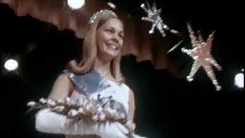 Starfucker // STRFKR - Golden Light