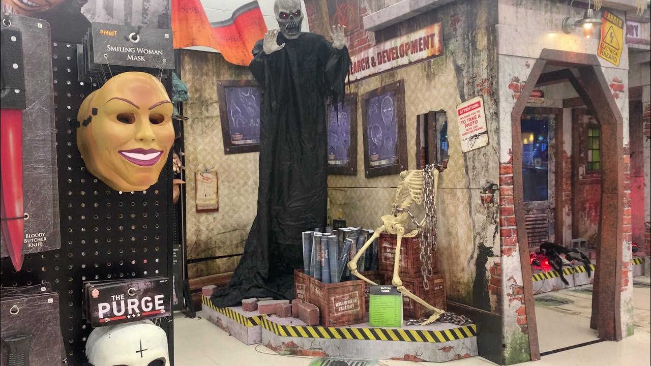 Spirit Halloween Erie, PA YouTube