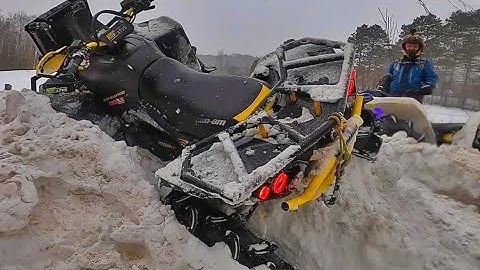 Deep Snow Rip part 2 (Can-Am Renegade & Outlander XMR