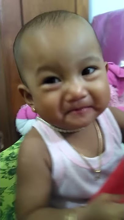 Status WA lucu bayi ngomong ngemesin banget