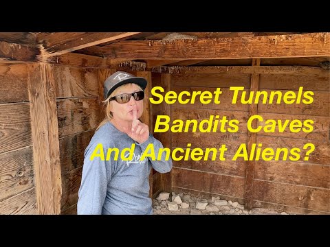 Million Year Old Track, Explosive Tunnels & Unknown Creatures on the Rocks. Buckhorn Wash, Utah 4K