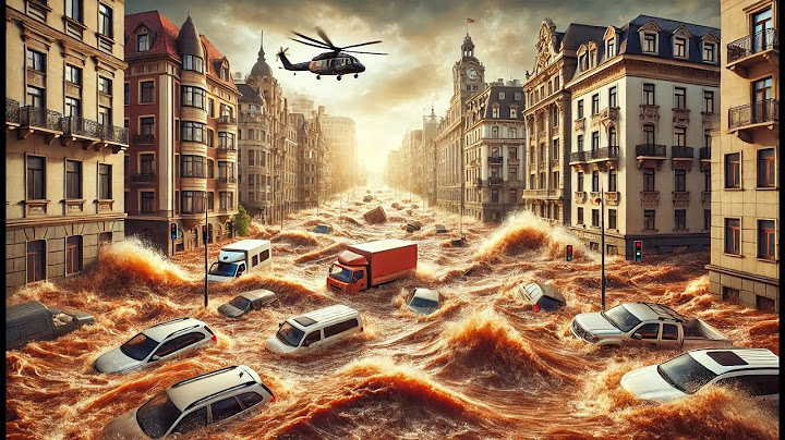 Mass Evacuation in Spain! City washed away after severe flooding in Valencia, bridge collapsed