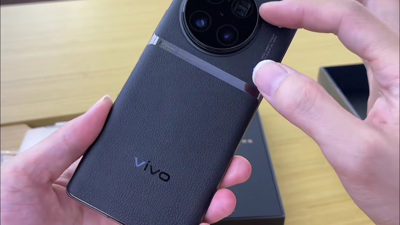  iPhone 4、カメラフラッシュ、マルチコアサポートの初期ハンズオンビデオ