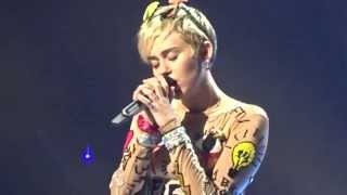 Miley Cyrus - Lilac Wine (Melbourne Bangerz Tour 2014) chords