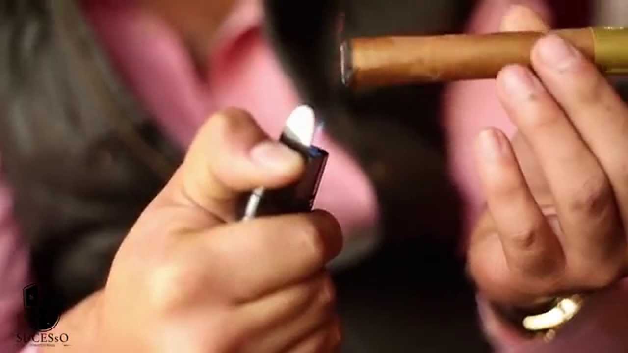 Sucesso cortar y encender un puro? YouTube