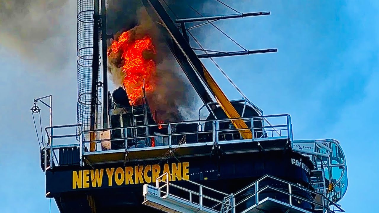 FDNY BOX 0782 - FDNY OPERATING FOR A 5TH ALARM 10-60 / 10-86 CRANE FIRE AND COLLAPSE ON 10TH AVENUE.