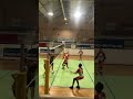 Faut apprendre  jouer des mains au volley 