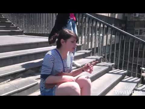 პატარა მომღერალი