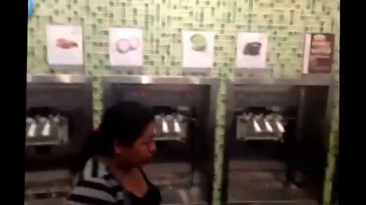 Inside Yogurtland YouTube