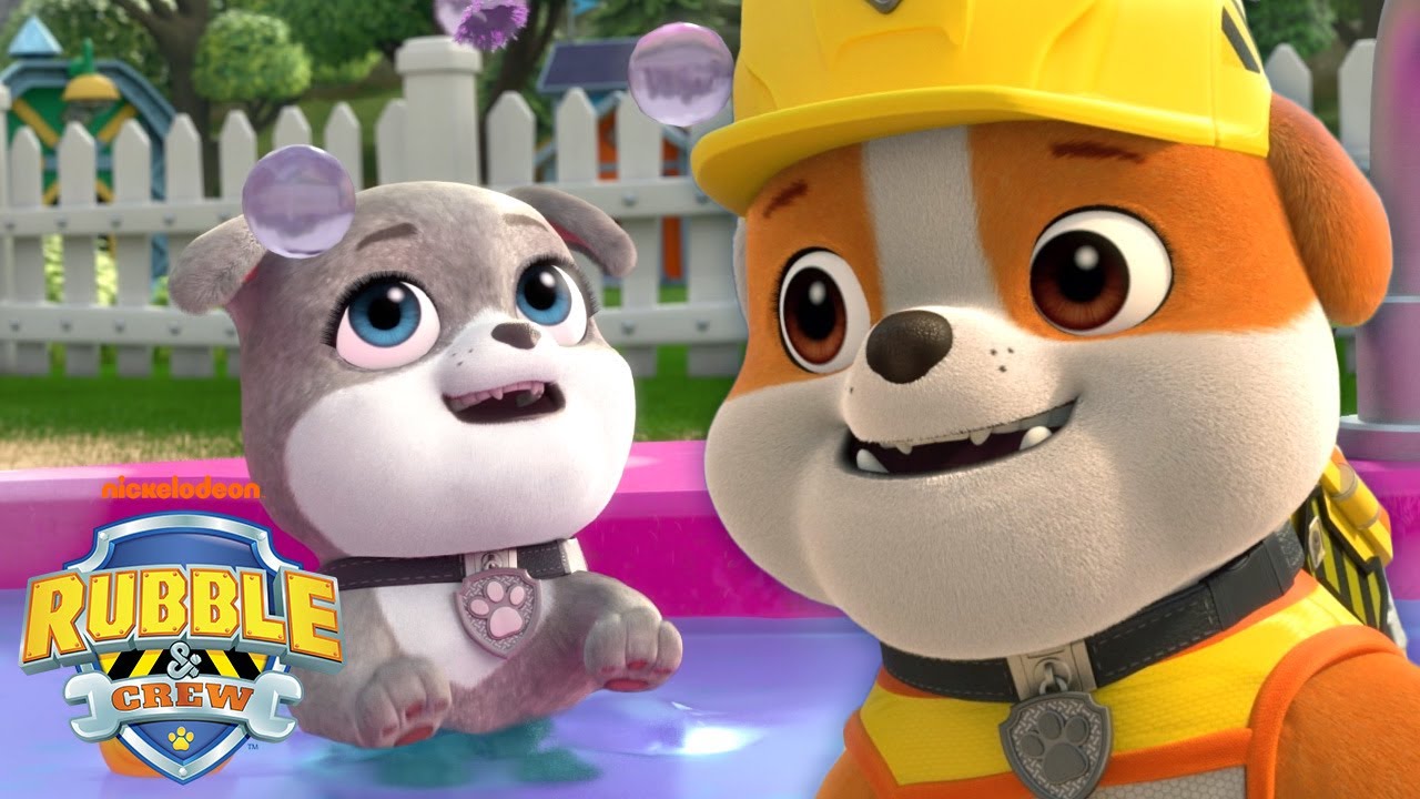 Rubble Builds a Super Bathtub For Motor! w/ Charger, Mix, & Wheeler