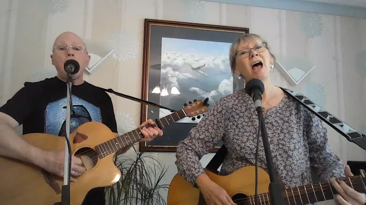Steve & Julie Wigley Short   Queen of Hearts   EMD...