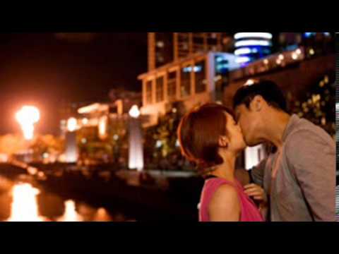 rainie-yang-&-show-luo---when-the-king-meets-the-queen-(王见王)-inst-+-lyrics